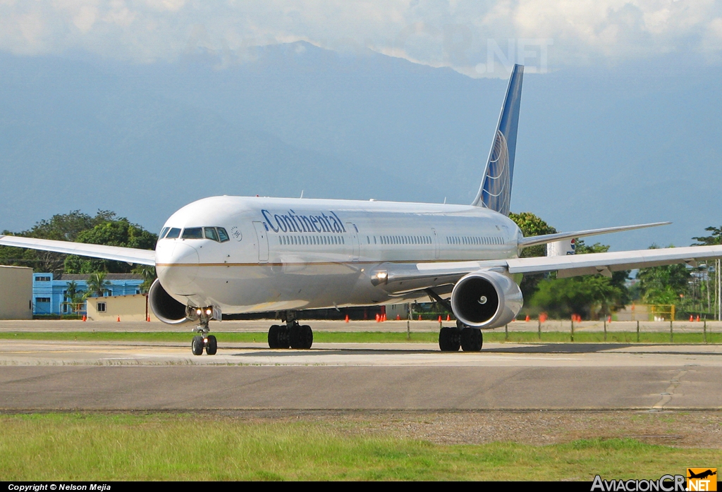 N69063 - Boeing 767-424/ER - Continental Airlines