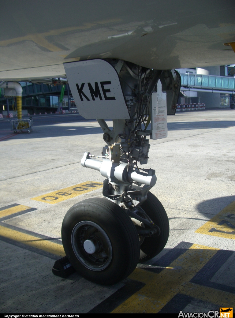 EC-KME - Airbus A319-111 - Iberia