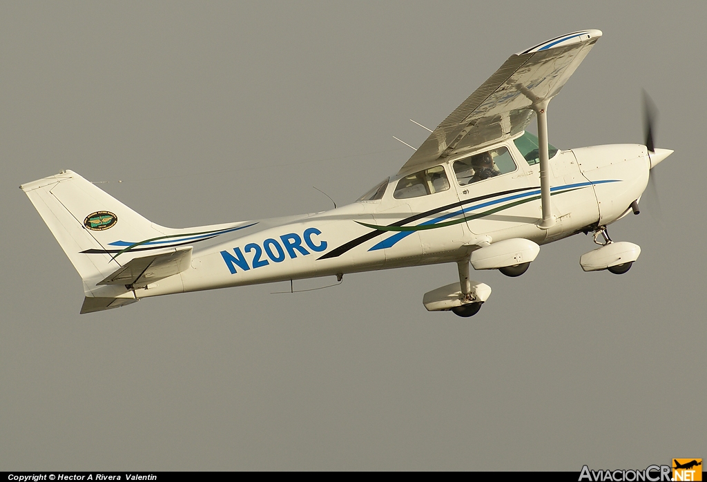 N20RC - Cessna 172 Skyhawk - Isla Grande Flying School