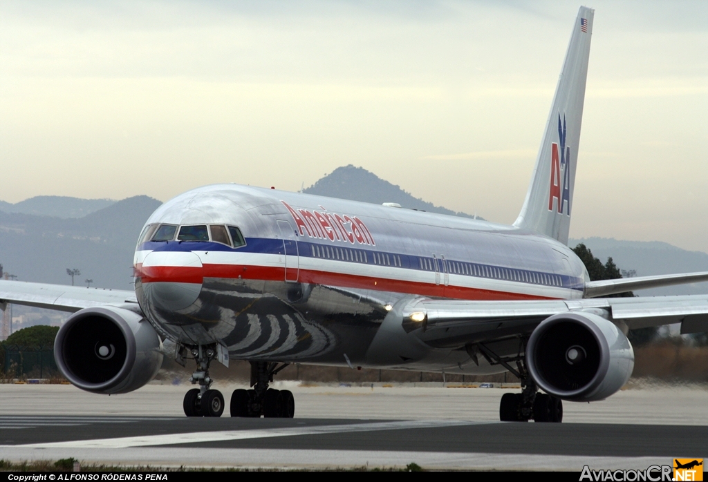 N398AN - Boeing 767-323/ER - American Airlines