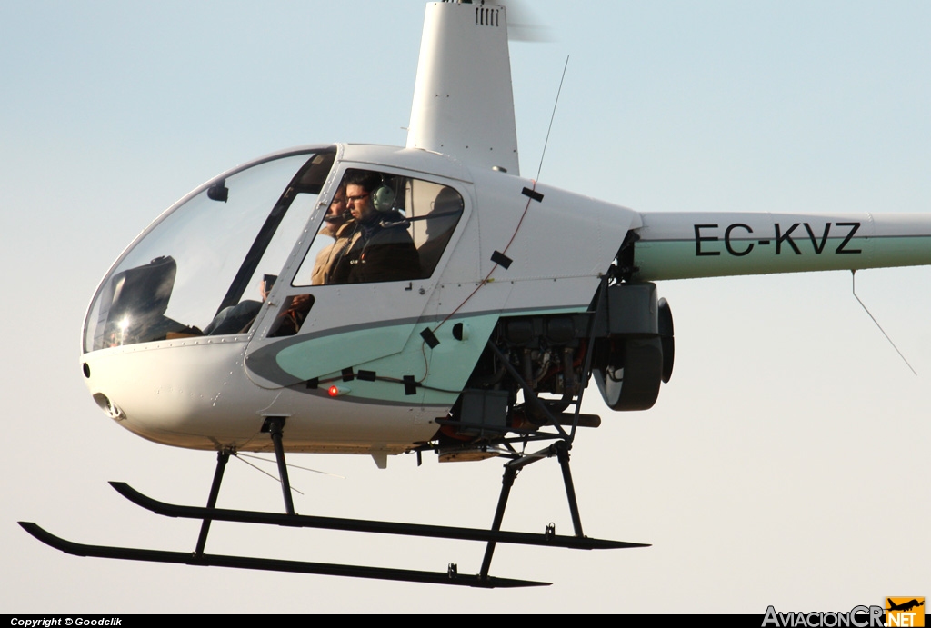 EC-KVZ - Robinson R22 Beta II - Desconocida