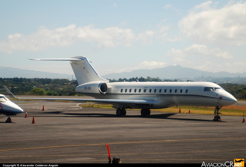 OE-IGS - Bombardier BD-700-1A10 Global Express - Privado