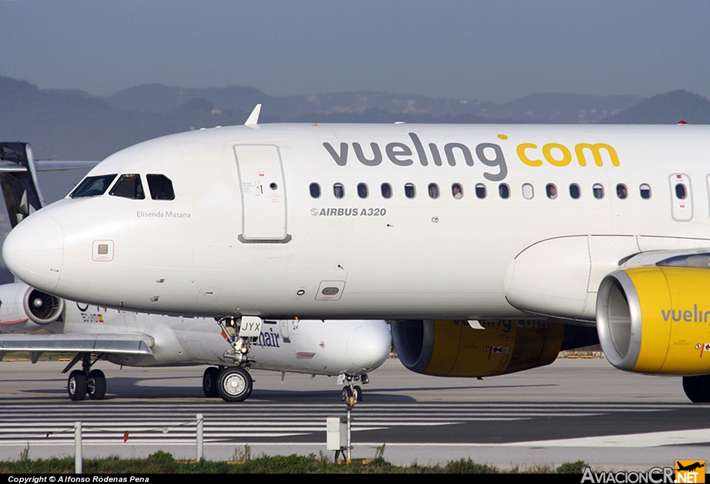 EC-JYX - Airbus A320-214 - Vueling