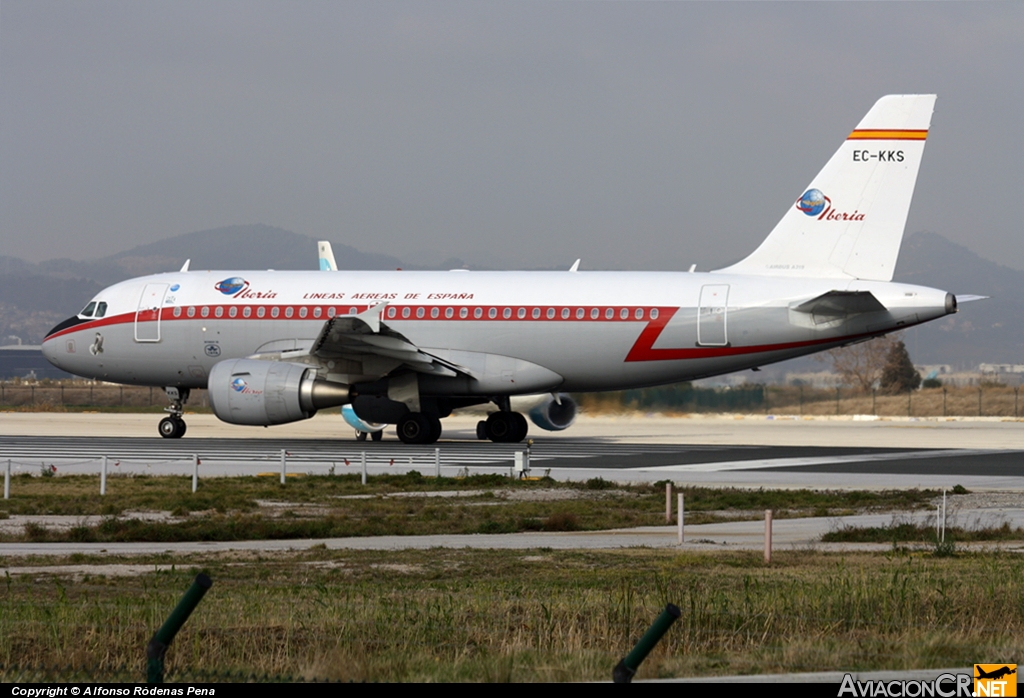 EC-KKS - Airbus A319-111 - Iberia
