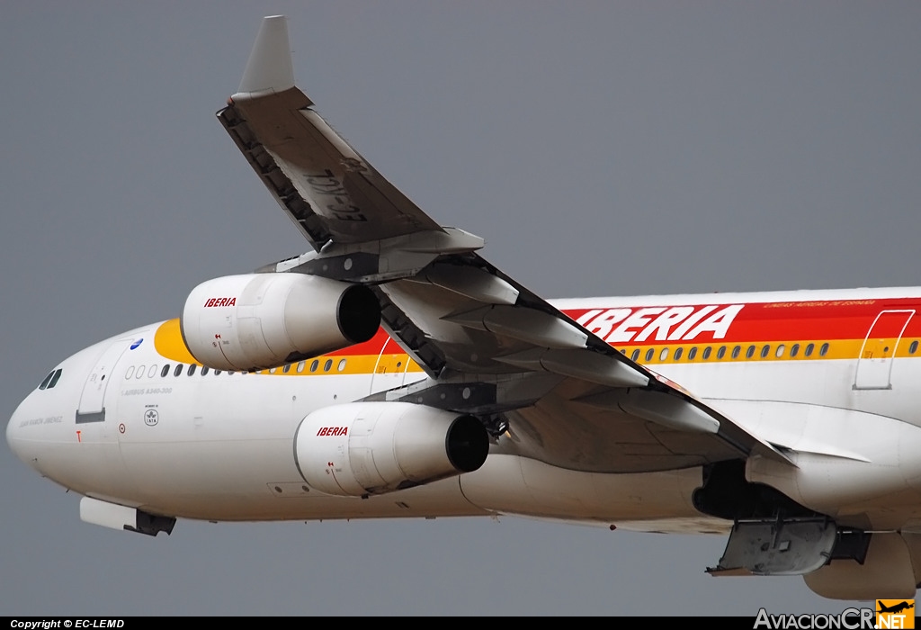 EC-KCL - Airbus A340-311 - Iberia