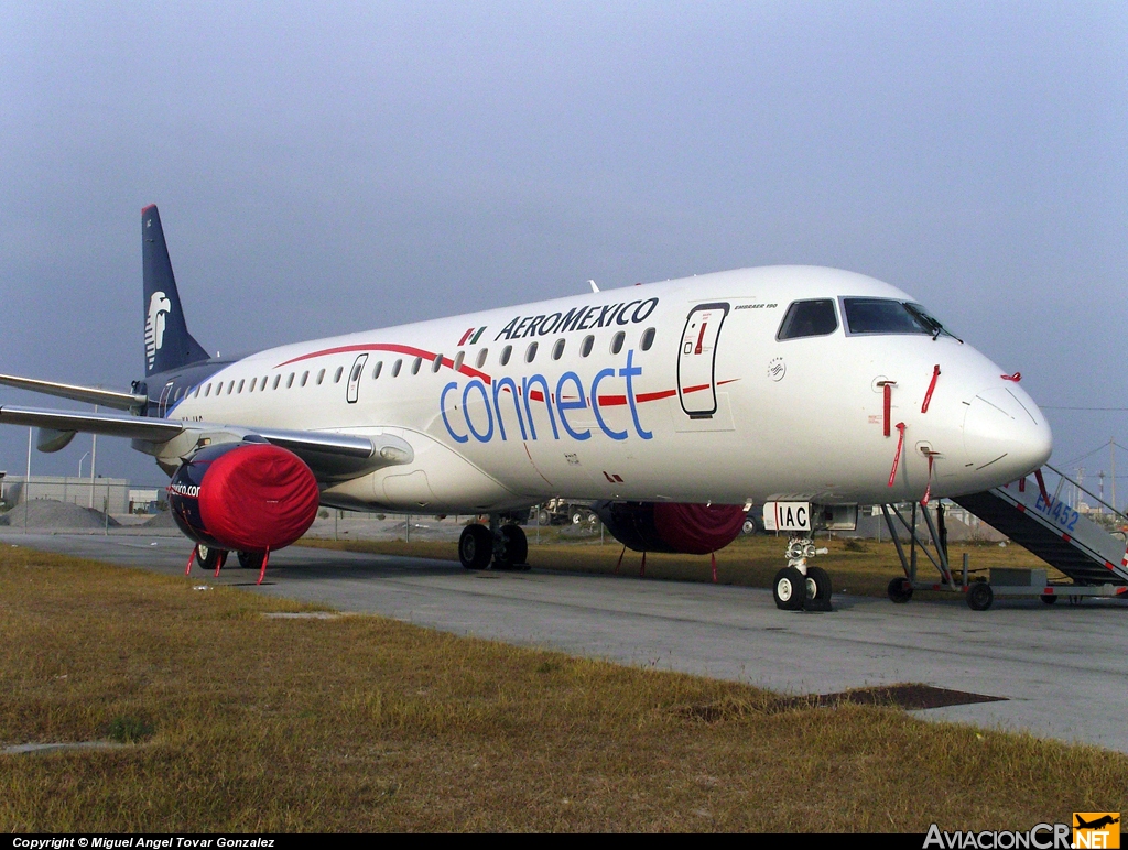 XA-IAC - Embraer 190-100IGW - AeroMexico Connect