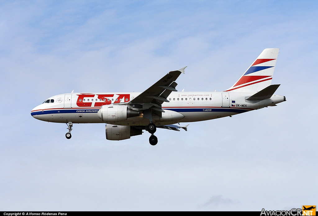 OK-MEK - Airbus A319-112 - CSA - Czech Airlines