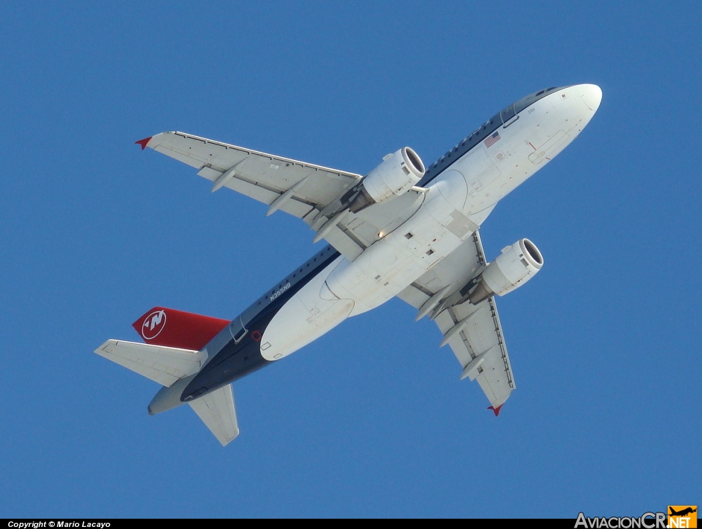 N355NB - Airbus A319-114 - Northwest Airlines