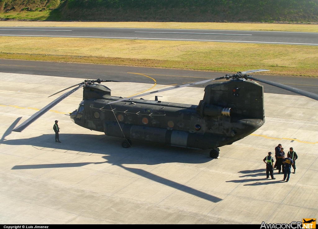 90132 - Boeing Vertol CH 47D Chinook - U.S. Air Force