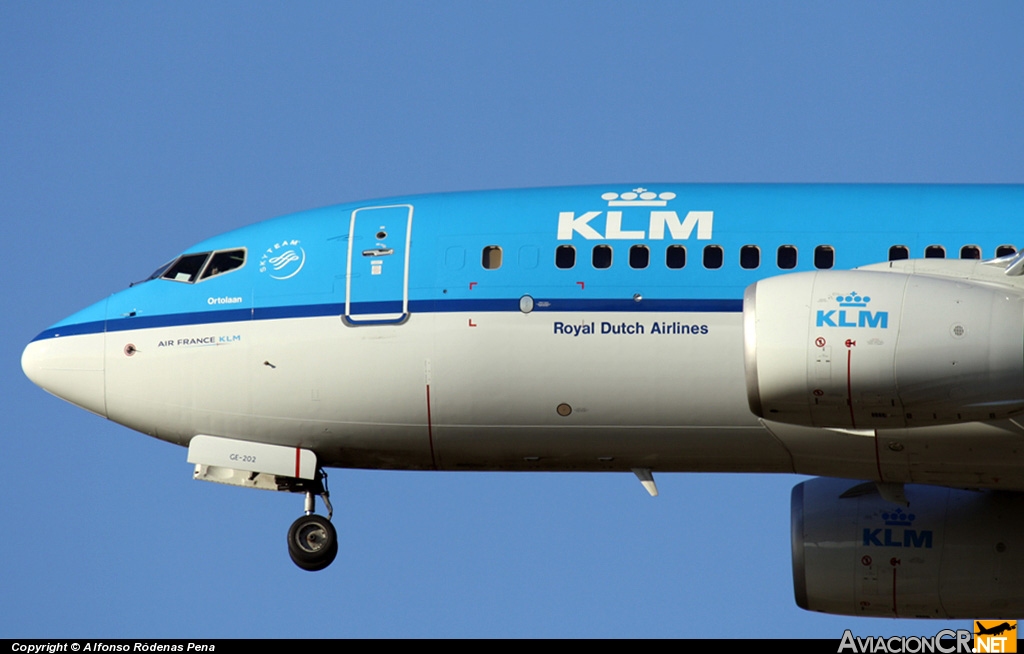 PH-BGE - Boeing 737-7K2 - KLM - Royal Dutch Airlines