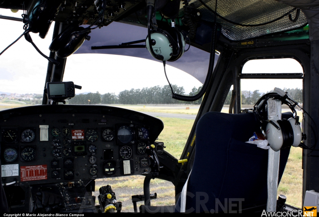 TI-AZM - Bell 205 - Aerodiva