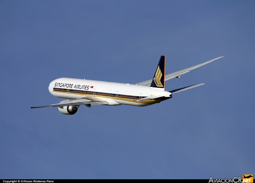 9V-SWE - Boeing 777-312/ER - Singapore Airlines