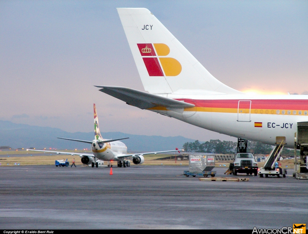 EC-JCY - Airbus A340-642 - Iberia