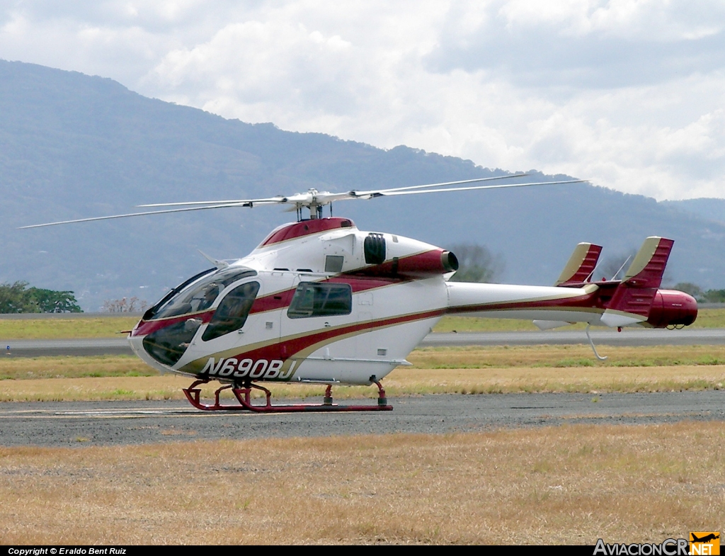 N690BJ - McDonnell Douglas MD-902 Explorer - Aerobell