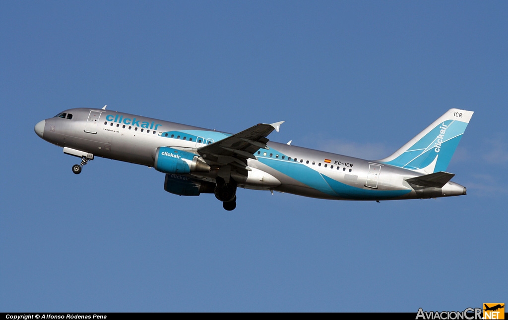 EC-ICR - Airbus A320-211 - Click Air