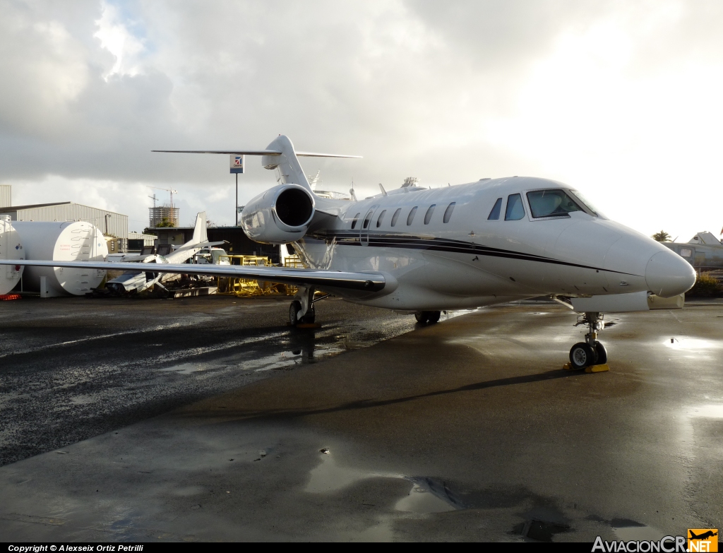 N1873 - Cessna 750 Citation X - Privado