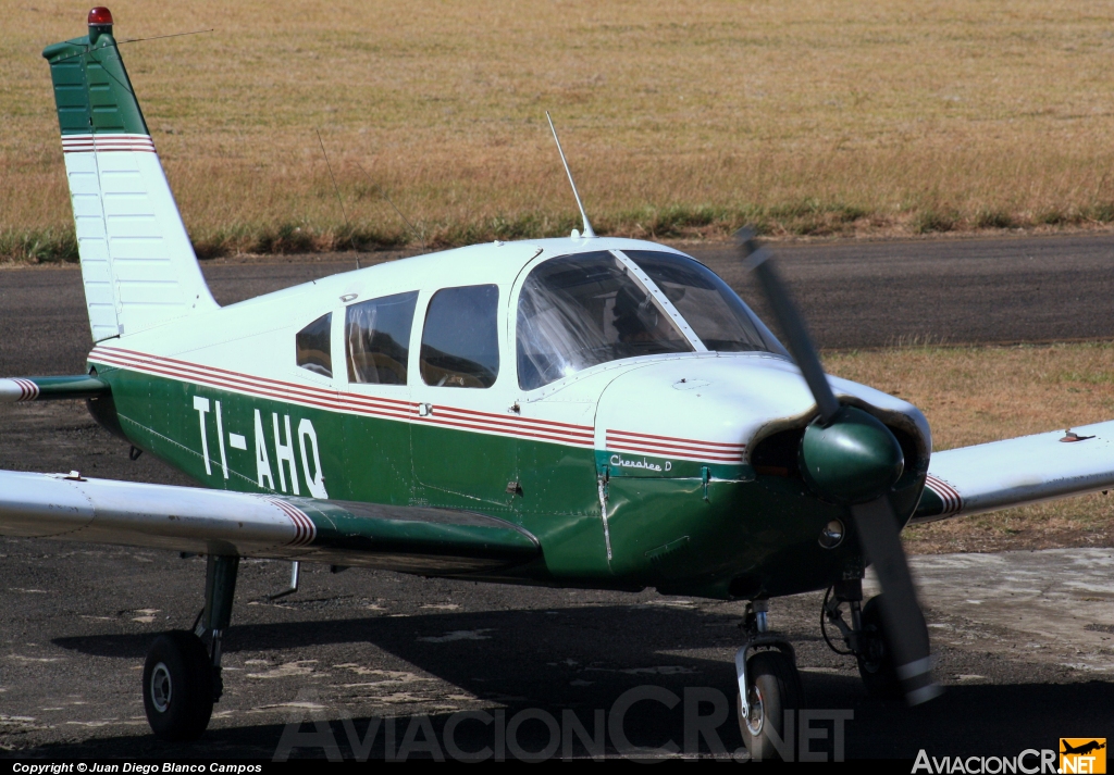 TI-AHQ - Piper PA-28-180 Cherokee D - Aerotica Escuela de Aviación