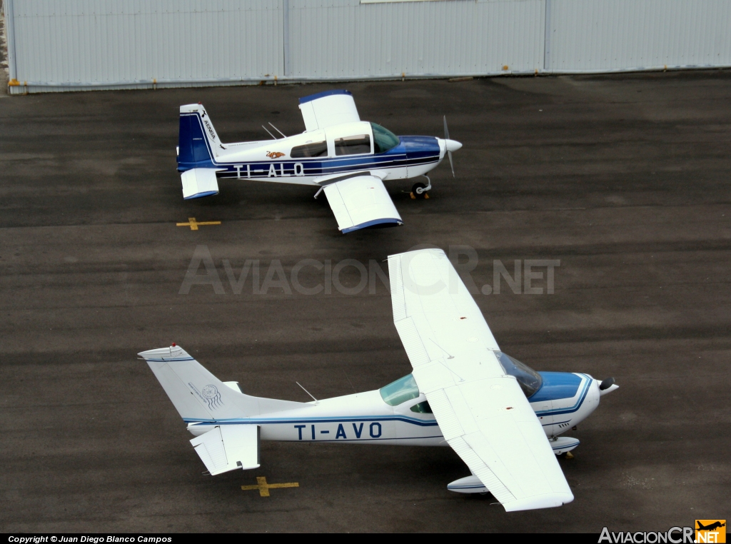 TI-AVO - Cessna 182P Skylane - Aerotour