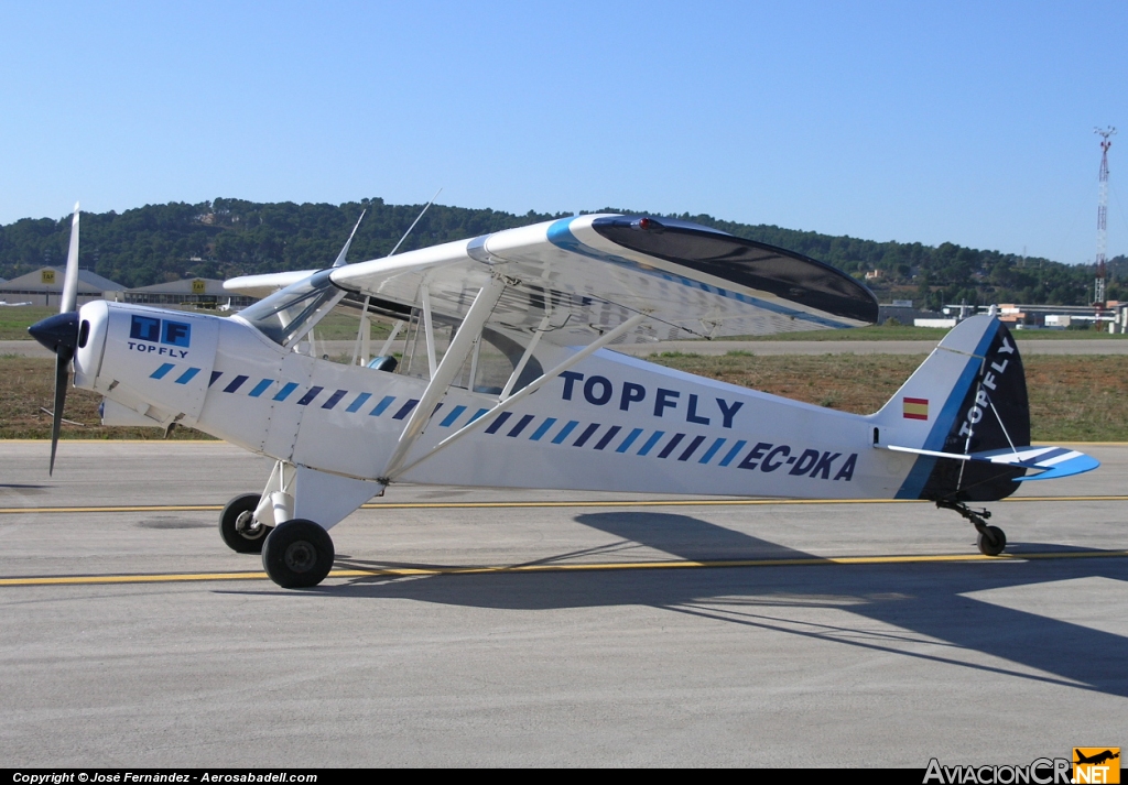 EC-DKA - Piper PA-18-150 Super Cub - Top Fly