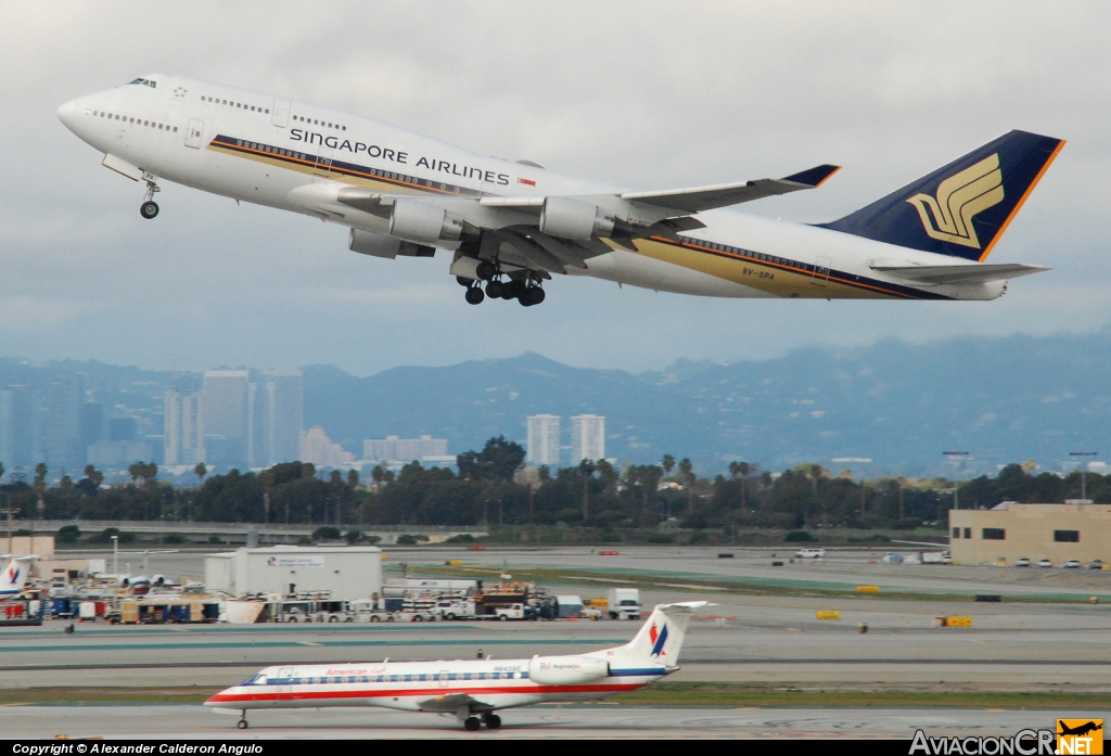 9V-SPA - Boeing B747-412 - Singapore Airlines