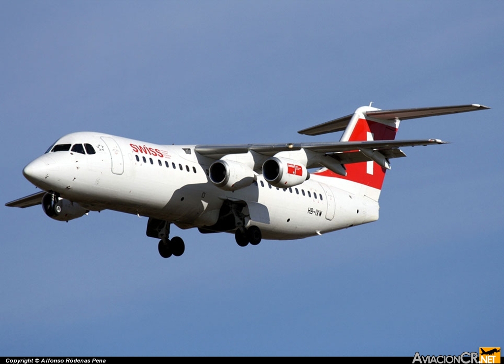 HB-IXW - BAE Systems Avro 146-RJ100 - SWISS