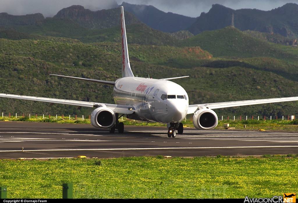 EC-HKR - Boeing 737-85P - Air Europa