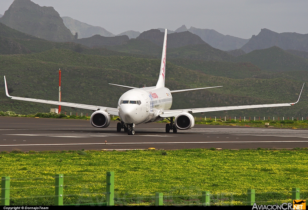 EC-HKR - Boeing 737-85P - Air Europa