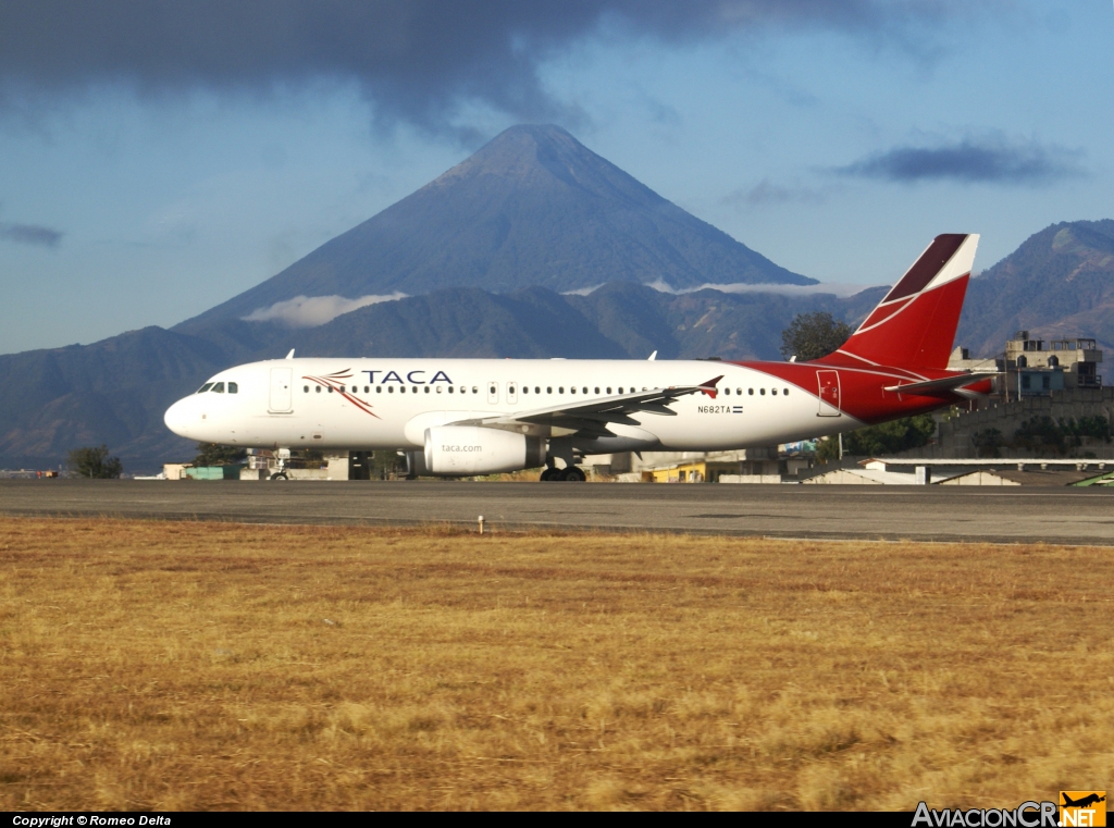N682TA - Airbus A320-233 - TACA