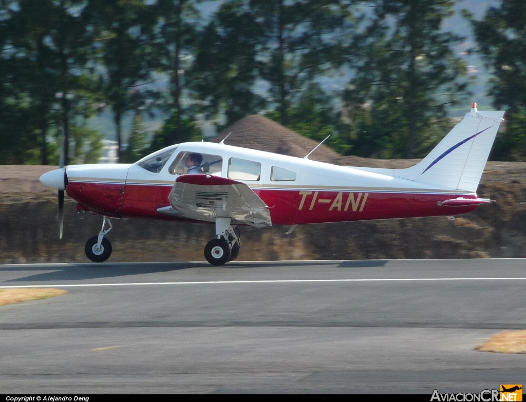 TI-ANI - Piper PA-28-181 Cherokee Archer II - ECDEA - Escuela Costarricense de Aviación