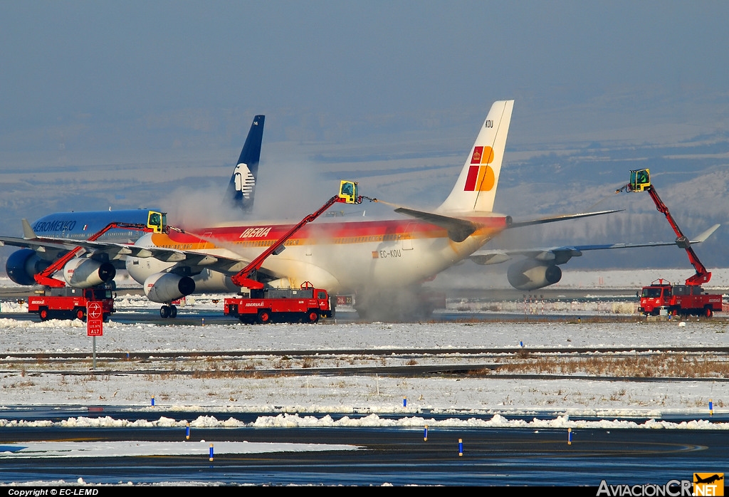 EC-KOU - Airbus A340-313 - Iberia