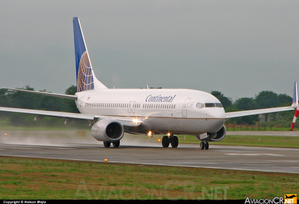 N87512 - Boeing 737-824 - Continental Airlines