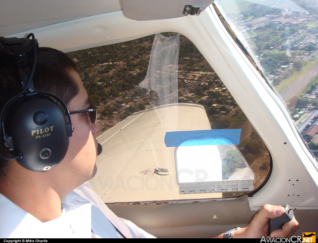 TI-AGV - Piper PA-28-161 Warrior II - IACA - Instituto Aeronautico Centroamericano