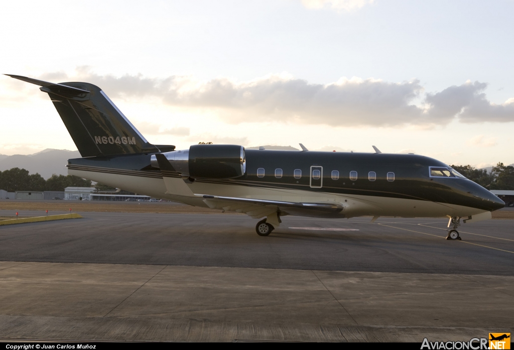 N604GM - Bombardier Bombardier Challenger 604 (CL-600-2B16) - Desconocida