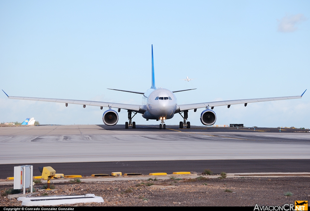 G-OJMC - Airbus A330-243 - Thomas Cook Airlines