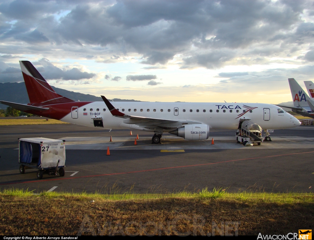 TI-BCF - Embraer 190-100IGW - TACA International Airlines