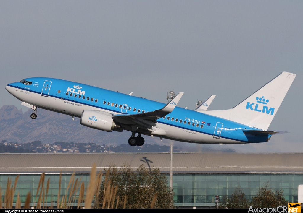 PH-BGD - Boeing 737-7K2 - KLM - Royal Dutch Airlines