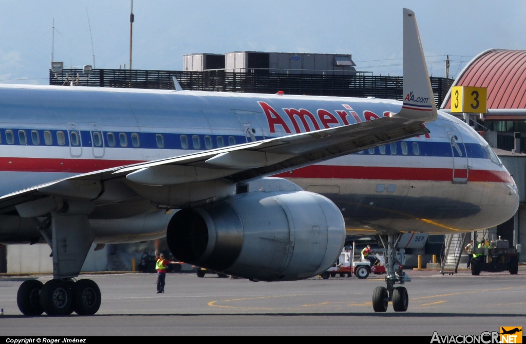 N182AN - Boeing 757-223 - American Airlines