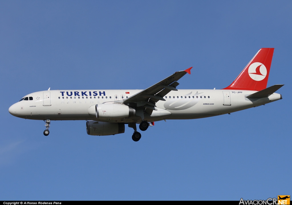 TC-JPP - Airbus A320-232 - Turkish Airlines