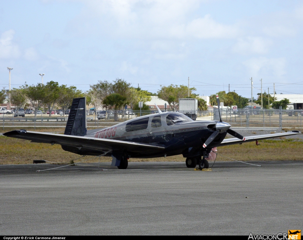 N1030G - Mooney M20M - Privado