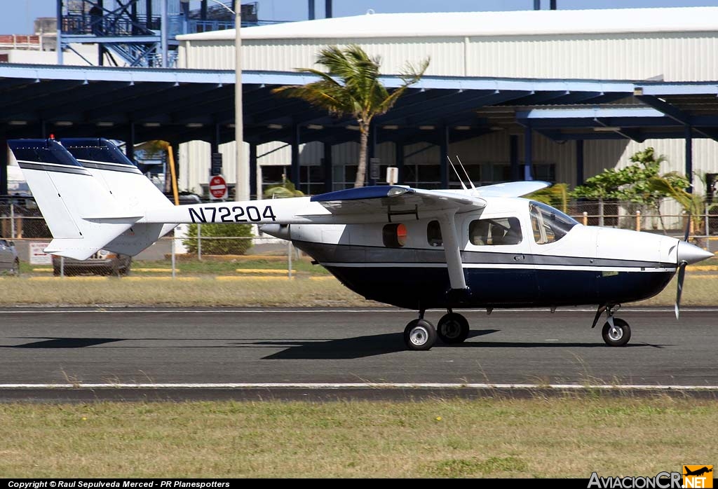 N72204 - Cessna 337G Super Skymaster - Privado
