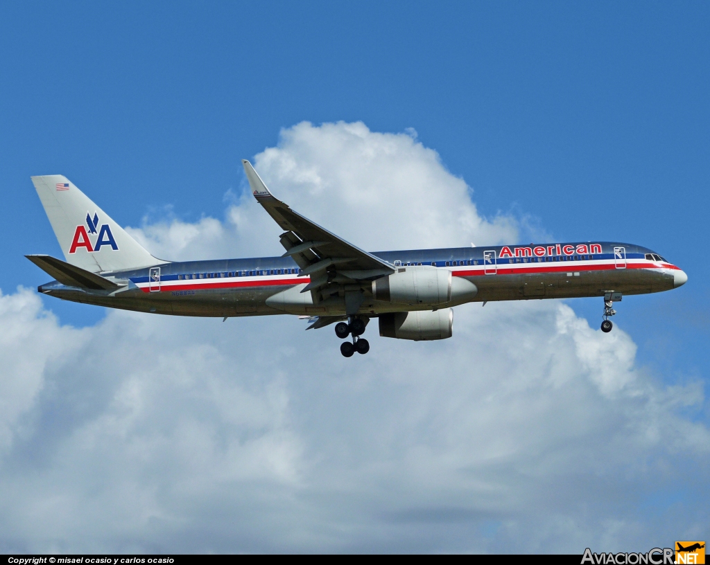 N688AA - Boeing 757-223 - American Airlines