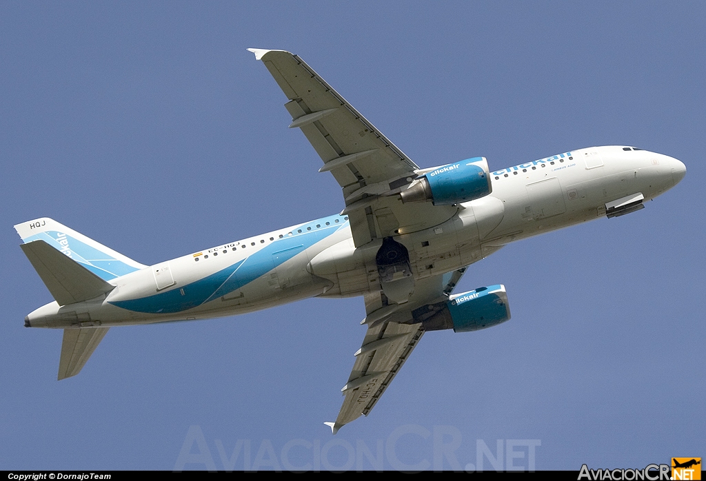 EC-HQJ - Airbus A320-214 - Click Air