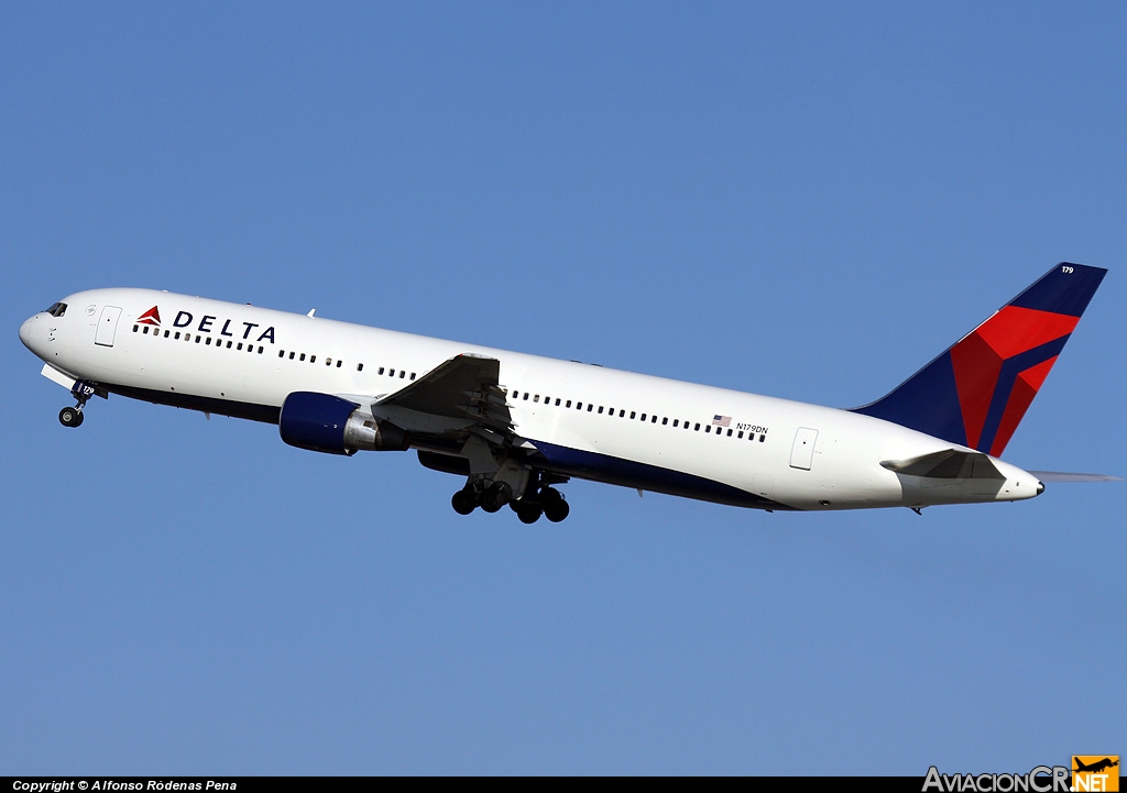 N179DN - Boeing 767-332/ER - Delta Air Lines