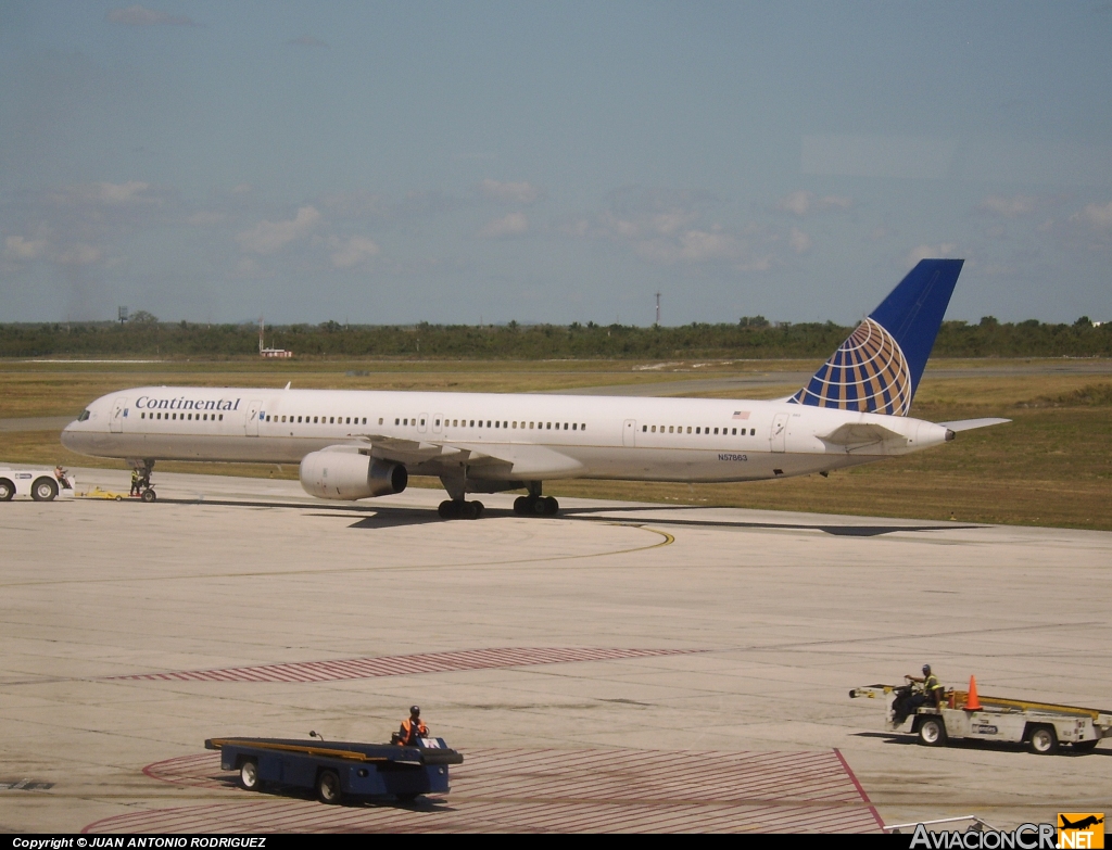 N57863 - Boeing 757-33N - Continental Airlines