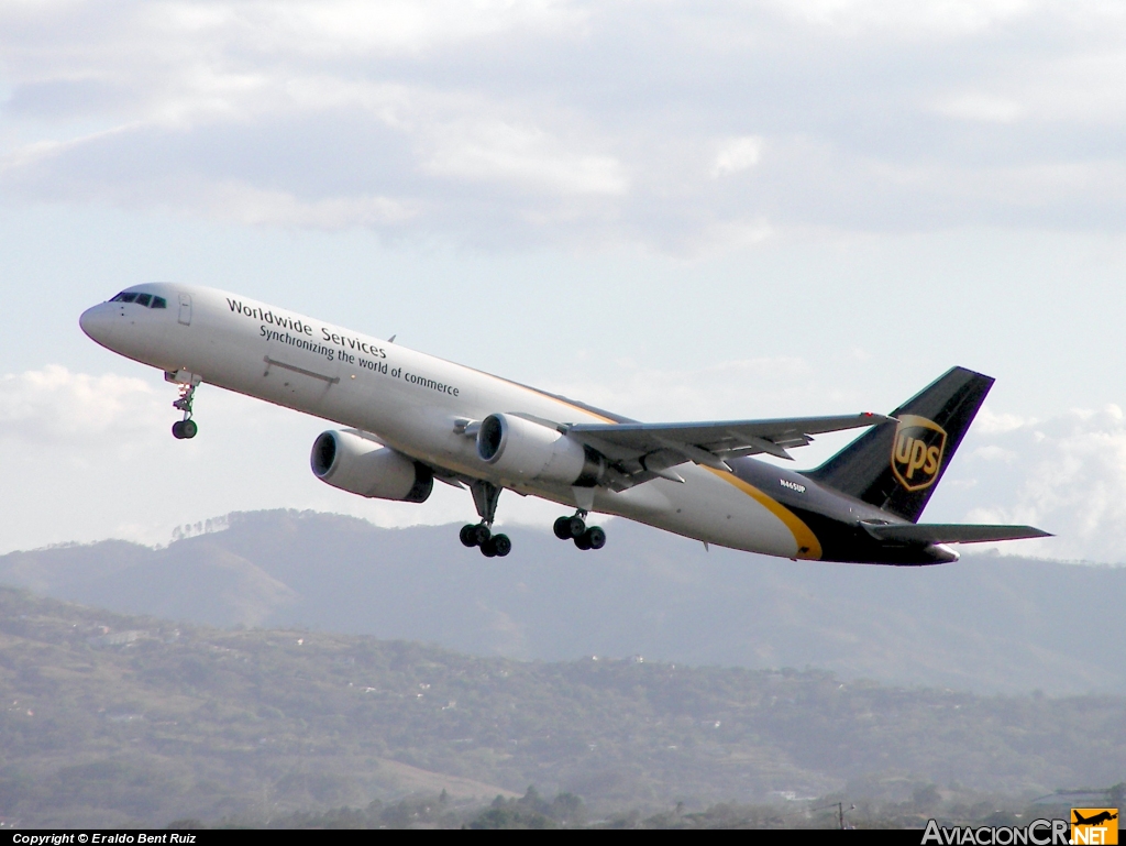 N465UP - Boeing 757-24APF - UPS - United Parcel Service