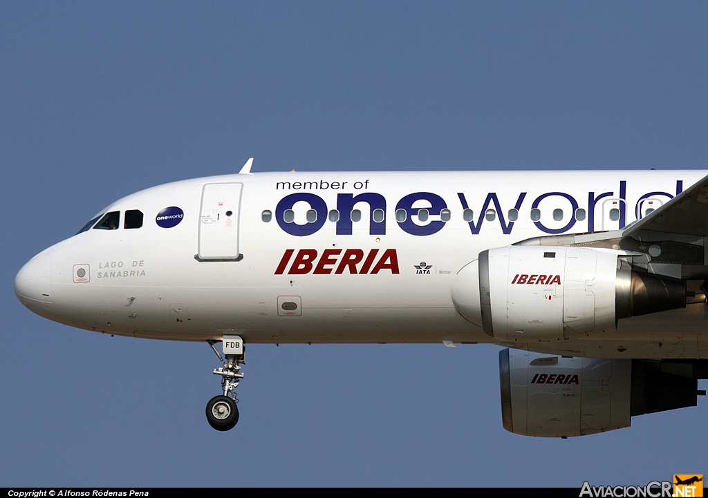 EC-FDB - Airbus A320-211 - Iberia