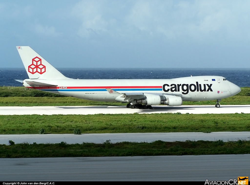 LX-FCV - Boeing 747-4R7F/SCD - Cargolux Airlines International