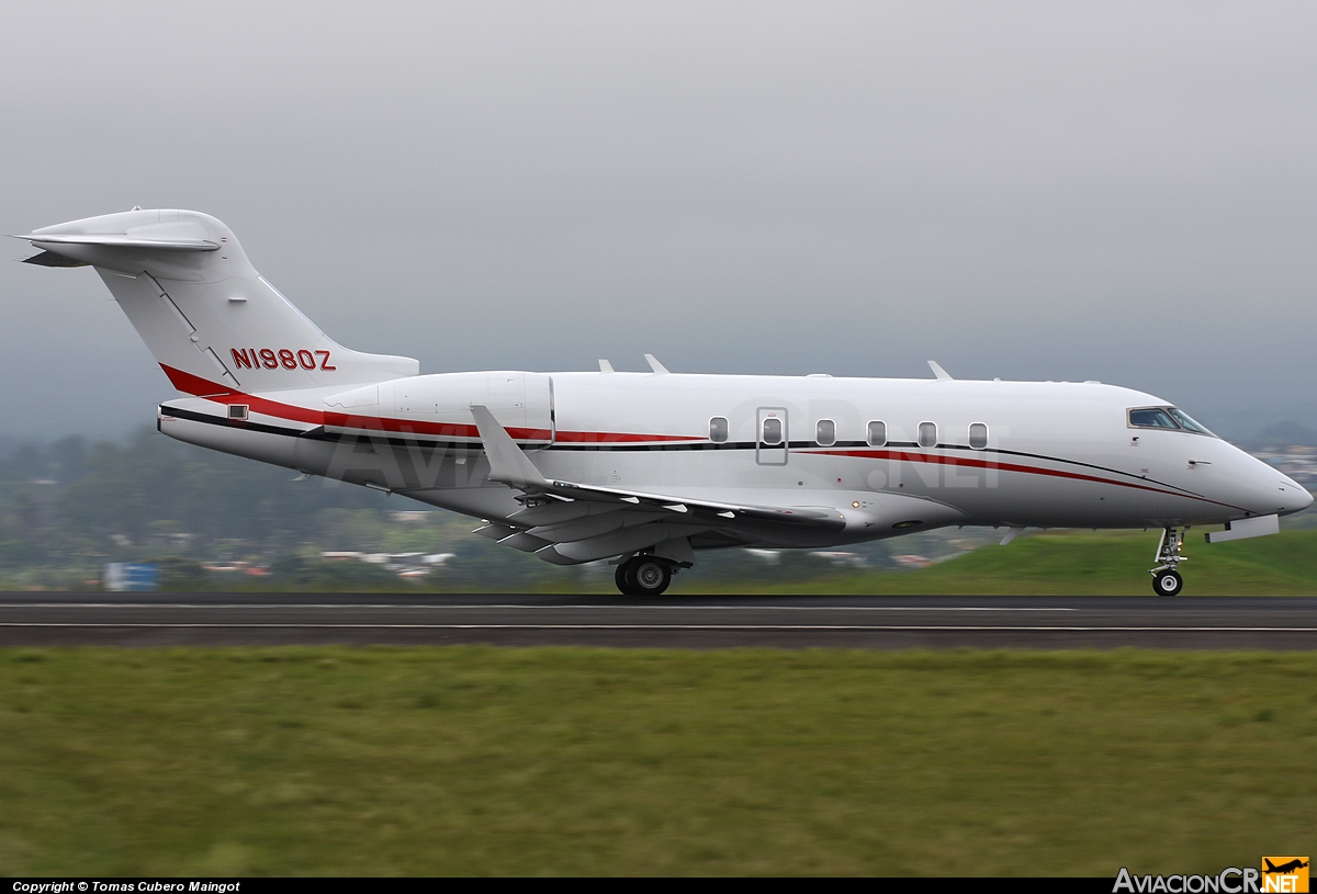 N1980Z - Bombardier BD-100-1A10 Challenger 300 - Privado