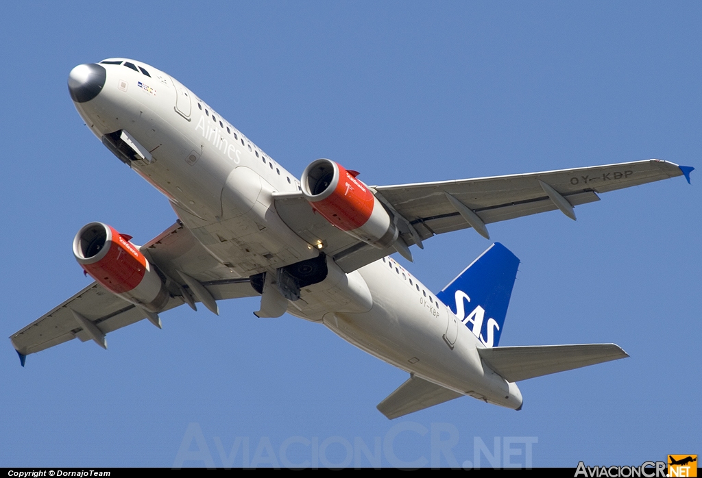 OY-KBP - Airbus A319-132 - Scandinavian Airlines - SAS