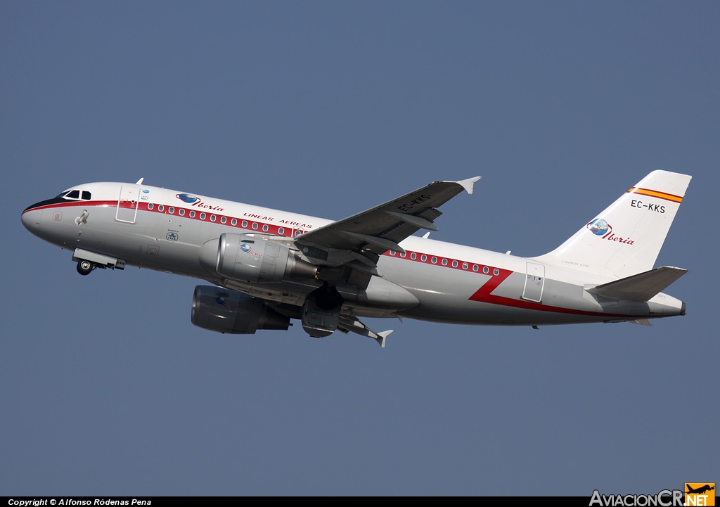 EC-KKS - Airbus A319-111 - Iberia